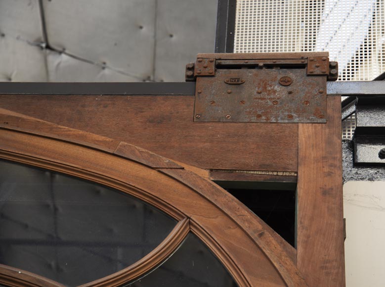 Large walnut sliding door Large walnut sliding door-3