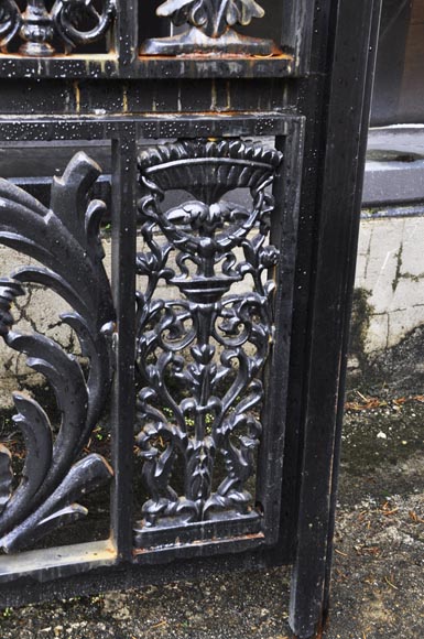 Set of four modern cast iron double doors in the style of 18th century gates-10