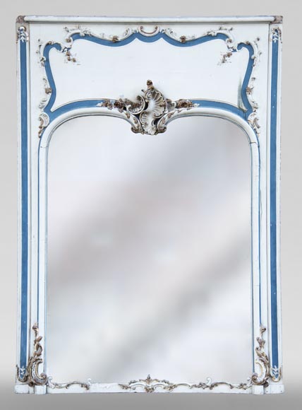 Antique Louis XV style trumeau with a pediment decorated with a beautiful shell Antique Louis XV style trumeau with a pediment decorated with a beautiful shell-0