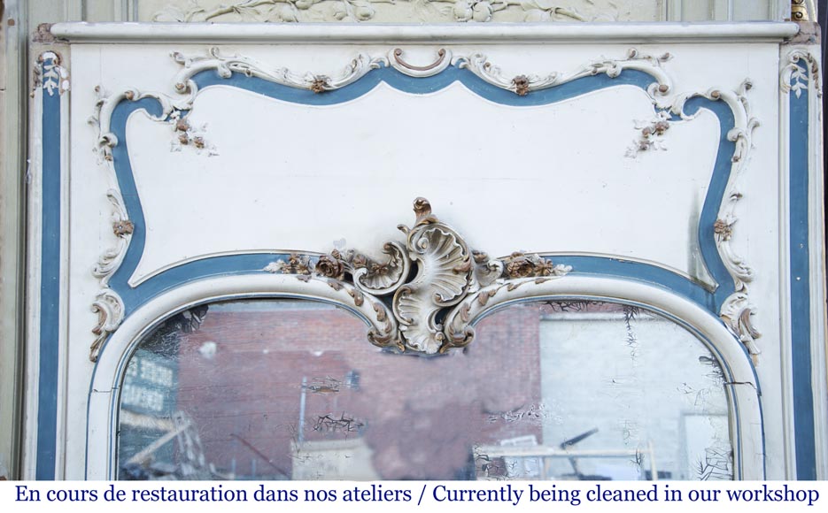 Antique Louis XV style trumeau with a pediment decorated with a beautiful shell Antique Louis XV style trumeau with a pediment decorated with a beautiful shell-1