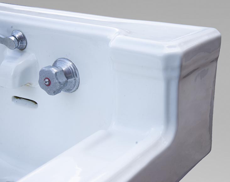 Earthenware washbasin on column Earthenware washbasin on column-4