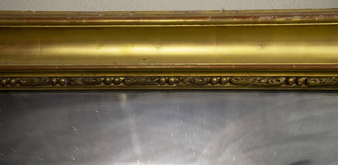 Antique Louis XVI style gilded trumeau decorated with a frieze of pearls Antique Louis XVI style gilded trumeau decorated with a frieze of pearls-1
