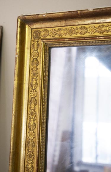 Antique Restoration period trumeau decorated with flower friezes Antique Restoration period trumeau decorated with flower friezes-2