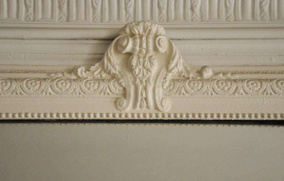 Small trumeau painted in white with roses Small trumeau painted in white with roses -1