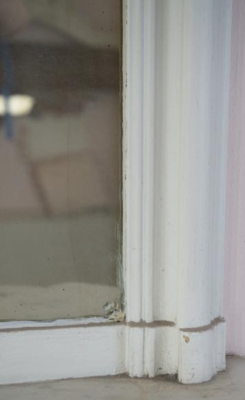 Antique Louis XV style trumeau carved with a beautiful asymmetrical shell Antique Louis XV style trumeau carved with a beautiful asymmetrical shell-3