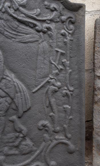 Cast iron fireback with a noble couple, 20th century Cast iron fireback with a noble couple, 20th century-4