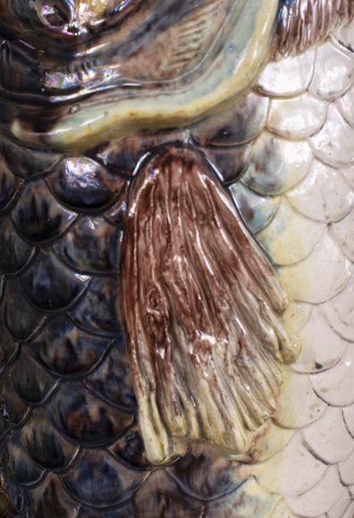 Earthenware umbrella holder representing a fish coming out of a wave Earthenware umbrella holder representing a fish coming out of a wave-3