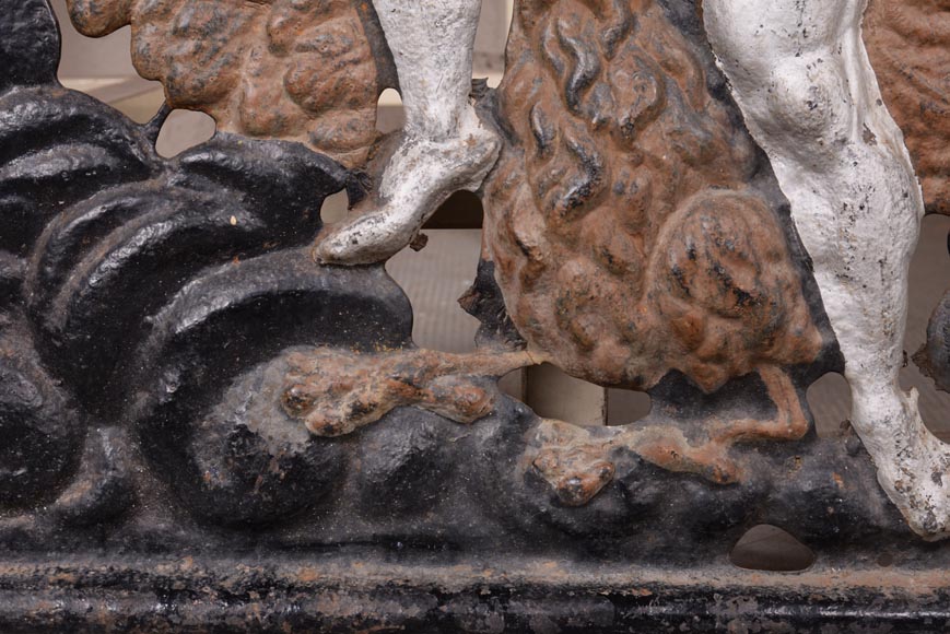 Very rare openwork painted cast iron fireback, Very rare openwork painted cast iron fireback,