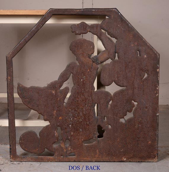 Very rare openwork painted cast iron fireback, Very rare openwork painted cast iron fireback,