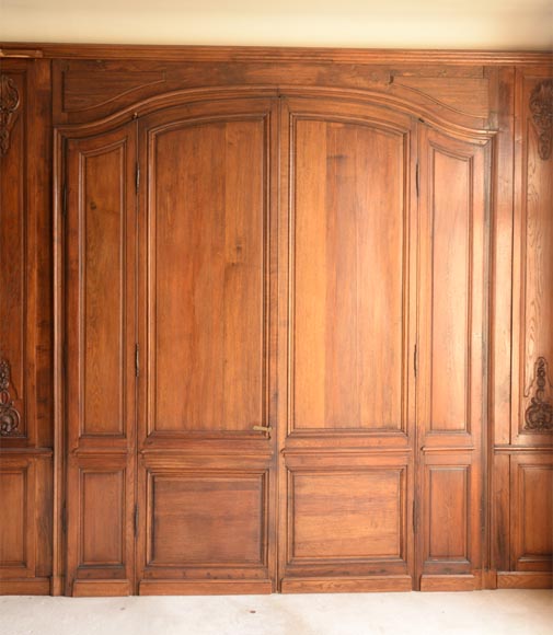 Carved oak woodwork transition style, end of the 19th century Carved oak woodwork transition style, end of the 19th century-16