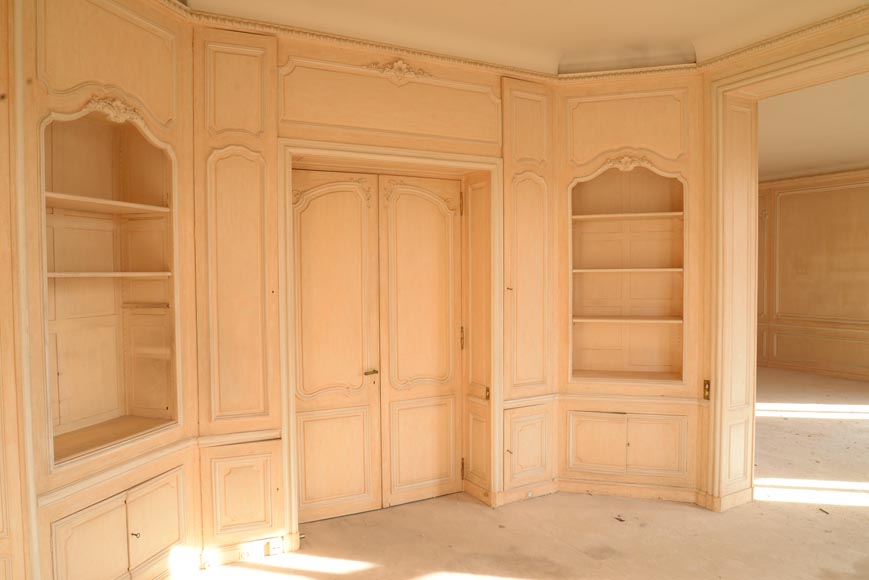 Two Louis XV style paneled rooms, end of the 19th century Two Louis XV style paneled rooms, end of the 19th century-0