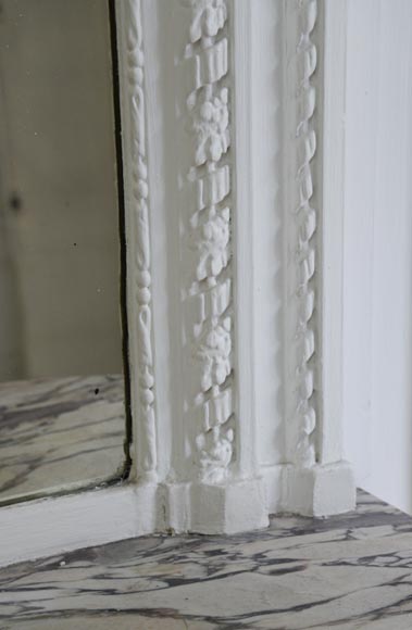 Antique Louis XVI style trumeau decorated with a crown of flowers Antique Louis XVI style trumeau decorated with a crown of flowers-4