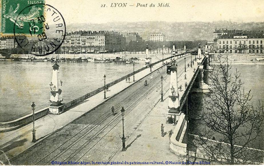 Important pair of bronze candelabra, 1868 Important pair of bronze candelabra, 1868-12
