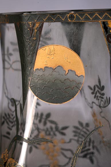 The Escalier de Cristal, a baluster vase on a bronze stand and a pair of bamboo vases in Japonesque crystal The Escalier de Cristal, a baluster vase on a bronze stand and a pair of bamboo vases in Japonesque crystal-6