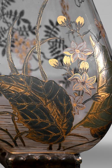The Escalier de Cristal, a baluster vase on a bronze stand and a pair of bamboo vases in Japonesque crystal The Escalier de Cristal, a baluster vase on a bronze stand and a pair of bamboo vases in Japonesque crystal-9