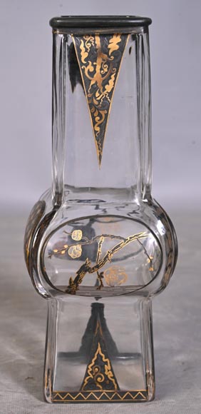 The Escalier de Cristal, a baluster vase on a bronze stand and a pair of bamboo vases in Japonesque crystal The Escalier de Cristal, a baluster vase on a bronze stand and a pair of bamboo vases in Japonesque crystal-17