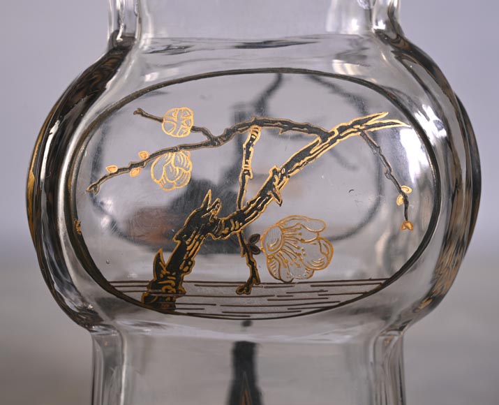 The Escalier de Cristal, a baluster vase on a bronze stand and a pair of bamboo vases in Japonesque crystal The Escalier de Cristal, a baluster vase on a bronze stand and a pair of bamboo vases in Japonesque crystal-18