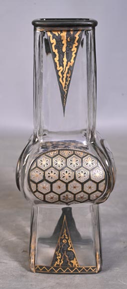 The Escalier de Cristal, a baluster vase on a bronze stand and a pair of bamboo vases in Japonesque crystal The Escalier de Cristal, a baluster vase on a bronze stand and a pair of bamboo vases in Japonesque crystal-19