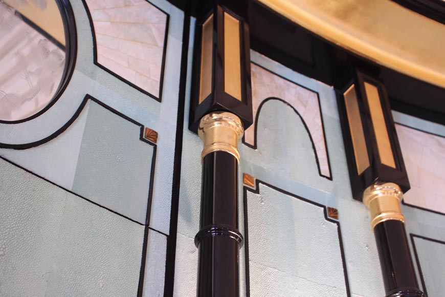 Emilio Terry (1890 -1869) (in the taste of) Round piece with shagreen wallpaper, late 20th century Emilio Terry (1890 -1869) (in the taste of) Round piece with shagreen wallpaper, late 20th century-7