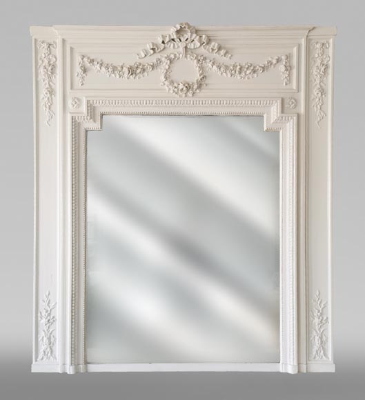 Louis XVI style overmantel in painted wood and stucco with flowers garlands Louis XVI style overmantel in painted wood and stucco with flowers garlands-0