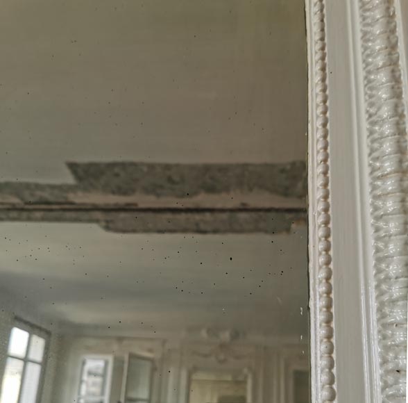 Louis XVI style overmantel in painted wood and stucco with flowers garlands Louis XVI style overmantel in painted wood and stucco with flowers garlands-7