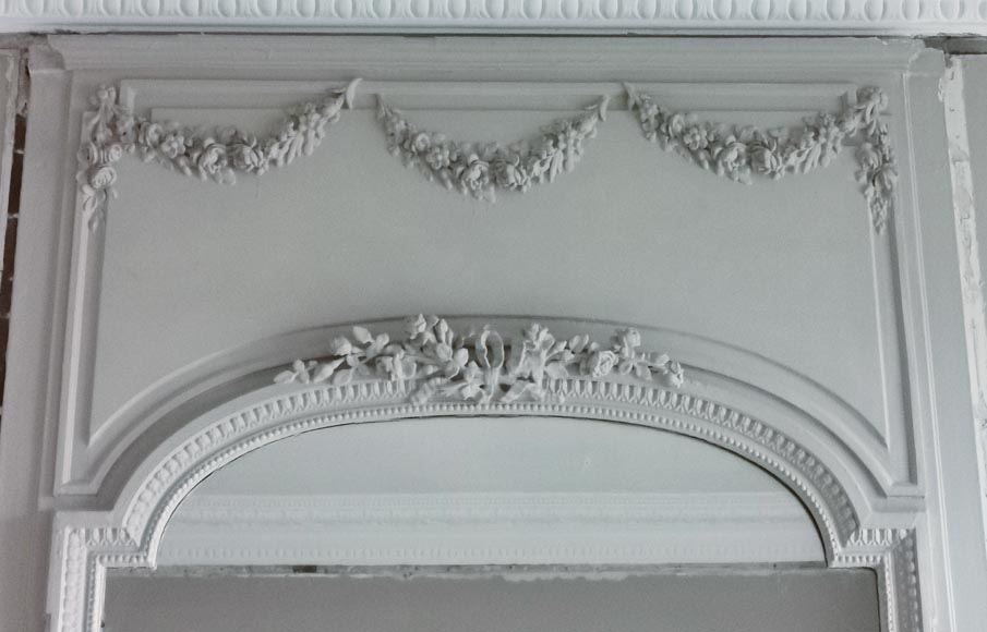 Large Louis XVI style trumeau with a flower garland Large Louis XVI style trumeau with a flower garland-1