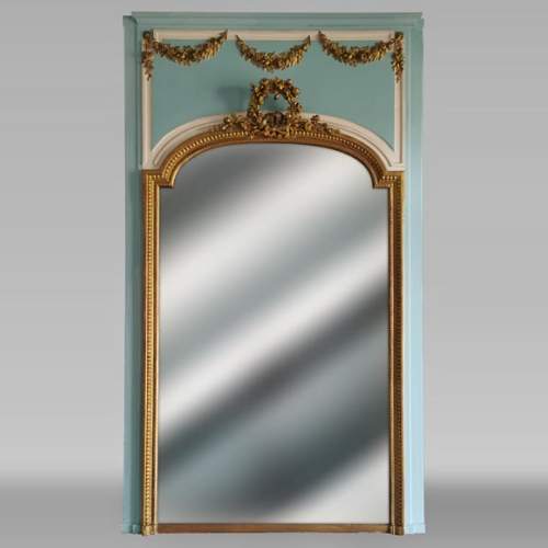 Louis XVI style trumeau with a roses crown and flowers garland