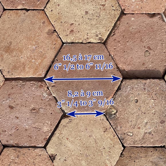 Lot of around 5 m² of antique hexagonal terracotta tiles, 19th century Lot of around 5 m² of antique hexagonal terracotta tiles, 19th century-6