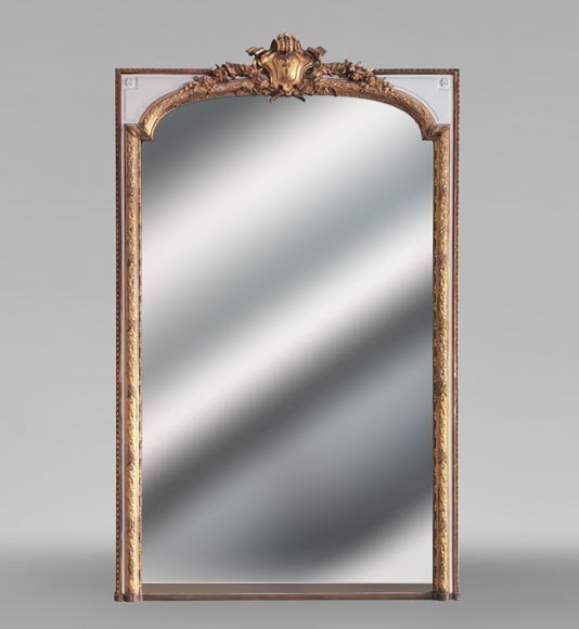 Important Régence trumeau in gilt wood Important Régence trumeau in gilt wood-0