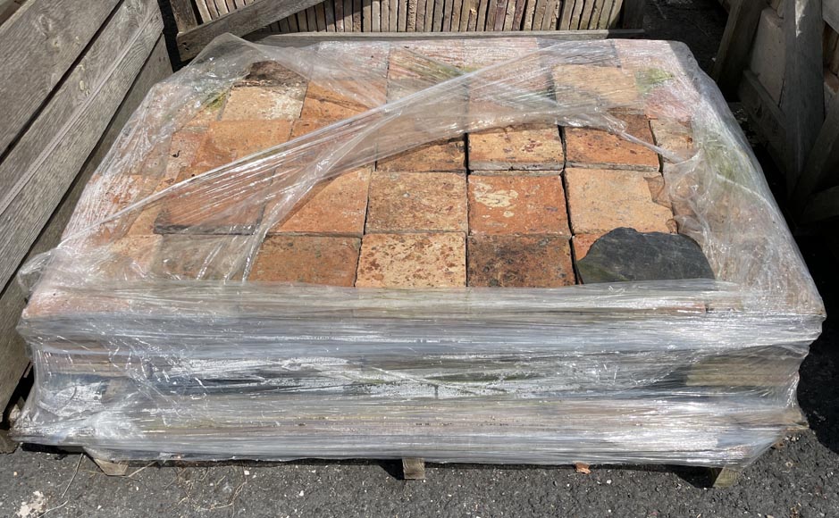 Set of 5,5 m² of terracotta floor tiles in square shape Set of 5,5 m² of terracotta floor tiles in square shape-4