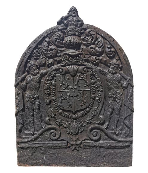 Beautiful antique fireback with Albert de Luynes's coat of arms, 17th century Beautiful antique fireback with Albert de Luynes's coat of arms, 17th century-0