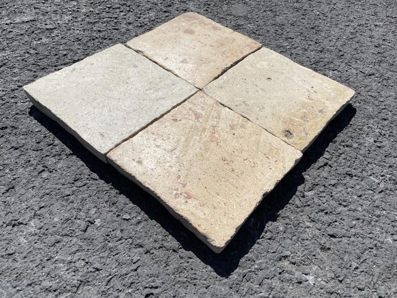 Small batch of around 4 m² of terracotta floor tiles Small batch of around 4 m² of terracotta floor tiles-1