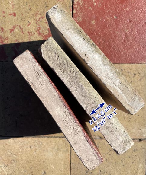 Set of around 15 m² of terracotta floor tiles in square shape, 19th century Set of around 15 m² of terracotta floor tiles in square shape, 19th century-3