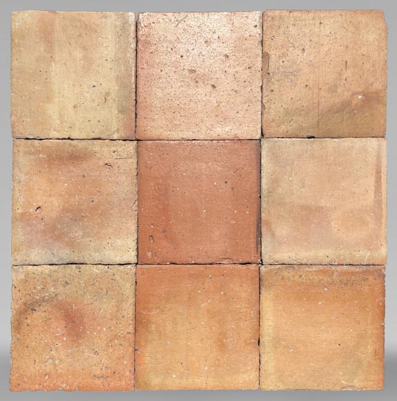Batch of around 4,5 m² of terracotta floor tiles in square shape Batch of around 4,5 m² of terracotta floor tiles in square shape-0