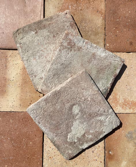 Set of around 13,5 m² of terracotta floor tiles in square shape Set of around 13,5 m² of terracotta floor tiles in square shape-3
