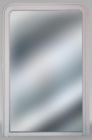 Simple trumeau painted in white Simple trumeau painted in white-0