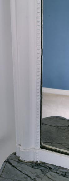 Simple trumeau painted in white Simple trumeau painted in white-3