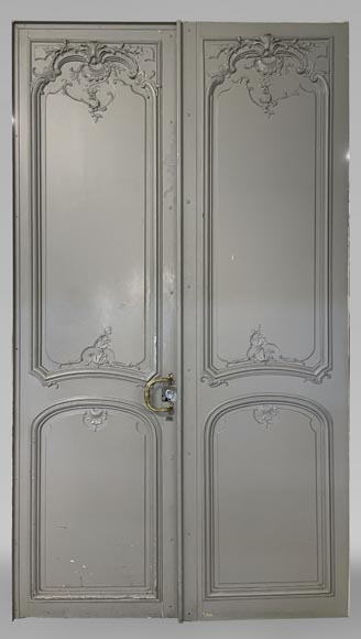 Two Louis XVI style double landing doors Two Louis XVI style double landing doors-1