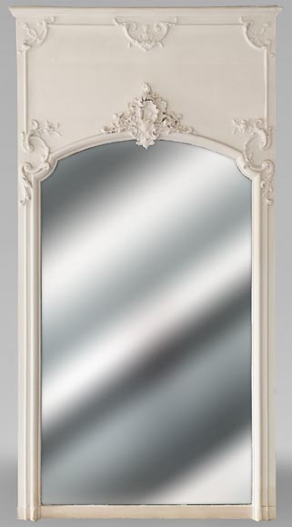 Louis XV style trumeau with asymmetrical shell decoration Louis XV style trumeau with asymmetrical shell decoration-0