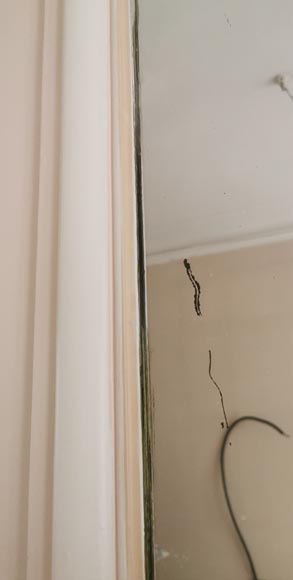 Large Louis XV style trumeau with decoration of acanthus leaves shaped as a shell Large Louis XV style trumeau with decoration of acanthus leaves shaped as a shell-4