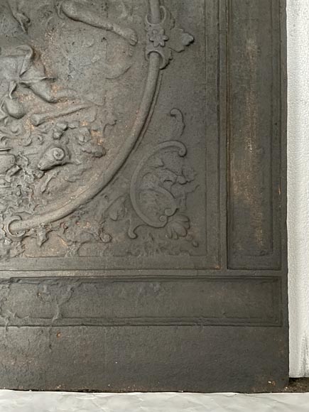 Beautiful cast iron fireback Beautiful cast iron fireback