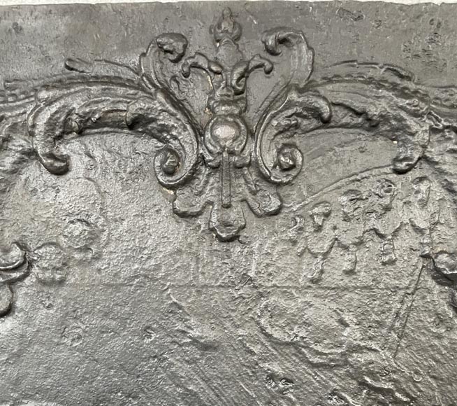 Large fireback Large fireback