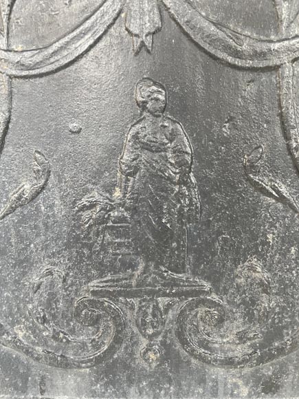 Antique fireback with the allegory of Ceres Antique fireback with the allegory of Ceres-1