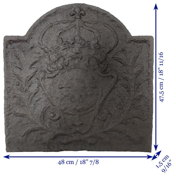 Cast iron fireback with the crowned arms of France Cast iron fireback with the crowned arms of France-7