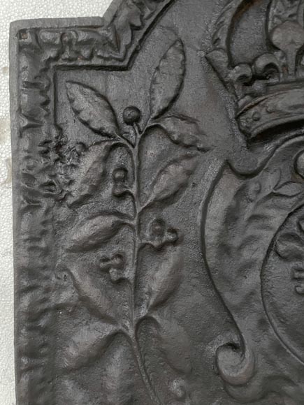 Fireback with the Arms of France Fireback with the Arms of France-2