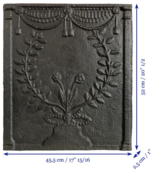 Small cast iron fireback, 19th century Small cast iron fireback, 19th century-8