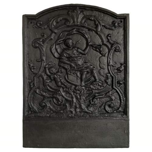 Louis XV style fireback decorated with a triumphal scene of a goddess