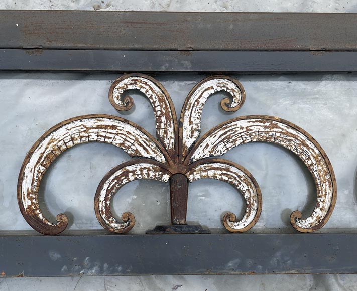 Armand Albert RATEAU (création) Baguès FRÈRES (exécution) double-porte Art déco en fer forgé polychrome au décor de palmiers, après 1925 Armand Albert RATEAU (création) Baguès FRÈRES (exécution) double-porte Art déco en fer forgé polychrome au décor de palmiers, après 1925-7