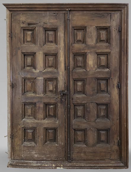 Double oak door with iron work Double oak door with iron work-0