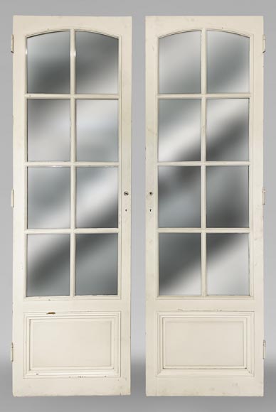 Pair of simple doors with a mirror on one side Pair of simple doors with a mirror on one side-0